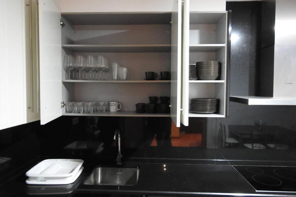 Apartamento De 4 Dormitorios En Camariñas Екстериор снимка