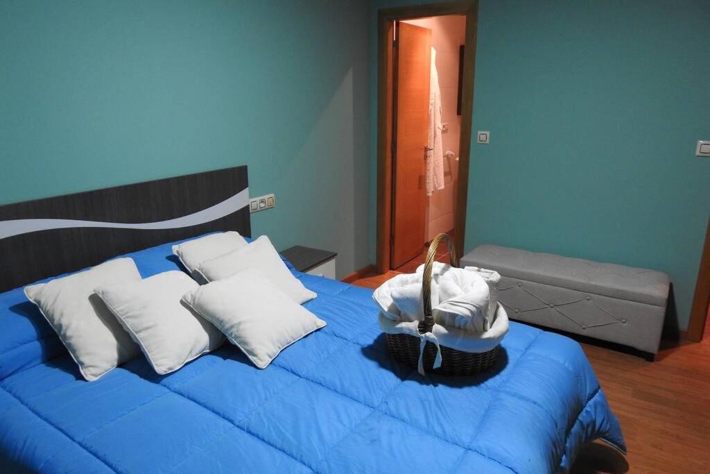 Apartamento De 4 Dormitorios En Camariñas Екстериор снимка