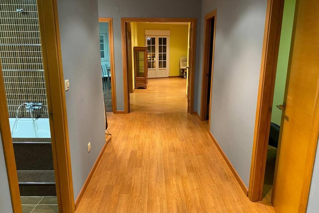 Apartamento De 4 Dormitorios En Camariñas Екстериор снимка